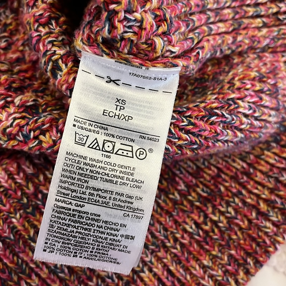 Beautiful Gap Multicolored Cable Knit Pullover Sw… - image 4